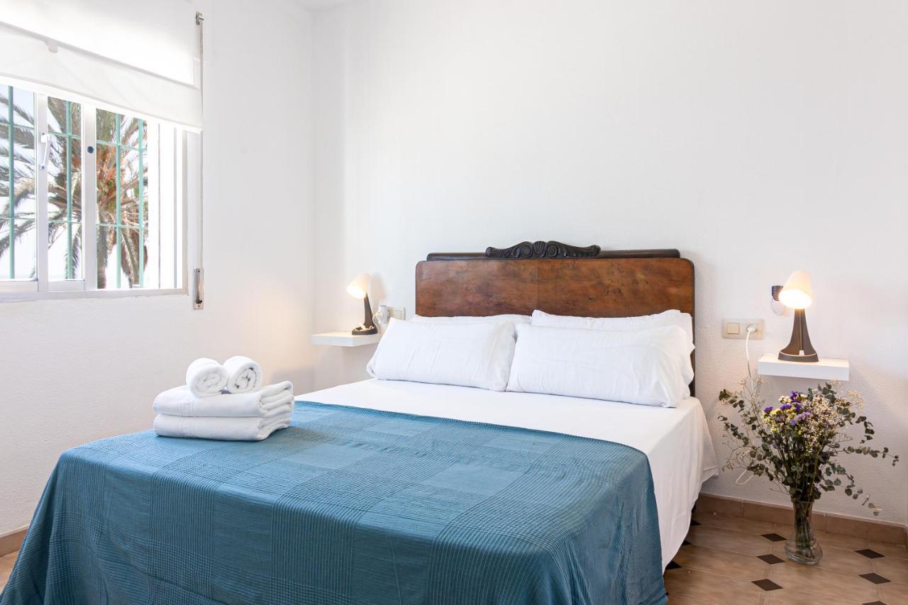 Sea & Wave Al Rolo Beach Apartment Malaga Zewnętrze zdjęcie